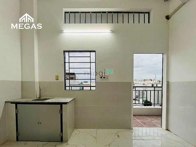 Hình ảnh DUPLEX BAN CÔNG mới xây ngay Sân Bay giá rẻ, Gác cao 1M7