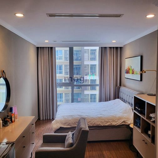 Hình ảnh Bán nhanh CH Vinhomes Central Park 79m2 full NT cao cấp.