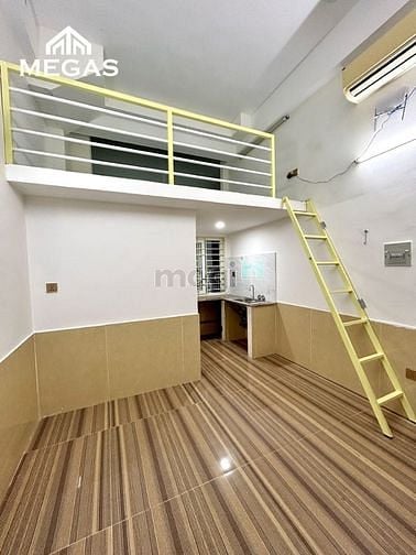 Hình ảnh Cho thuê CHDV dạng Duplex nằm ngay Lê Văn Việt