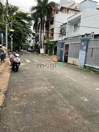 Hình ảnh MTNB khu họ Lê 170 m2 đất giá rẻ 16 tỷ