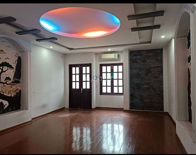 Hình ảnh Cho thuê nhà Hẻm 9M 196/17 Cộng Hoà, P12, TB, 4 Tầng, DTSD 400m2.