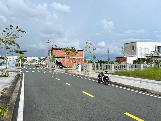Hình ảnh Bán lô đất ngay trong kcn Vsip 2, cạnh chợ Vĩnh Tân Tân Uyên, 480tr