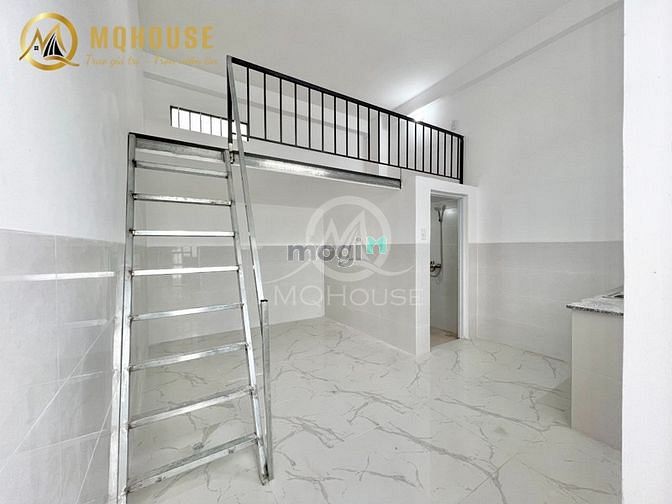 Hình ảnh Phòng mới bancol 35m2 full nội thất kế Đường Bạch Đằng