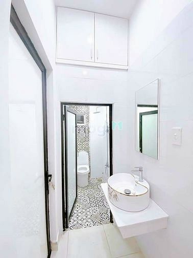 Hình ảnh Xoay nợ cần bán nhà Lãnh Binh Thăng Q11, gần Đầm Sen- 58m2 SHR, hẻm 5m