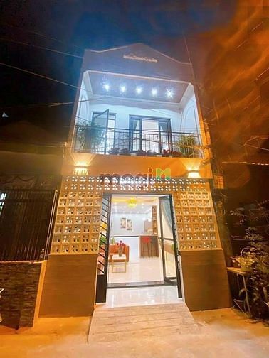Hình ảnh Xoay nợ cần bán nhà Lãnh Binh Thăng Q11, gần Đầm Sen- 58m2 SHR, hẻm 5m