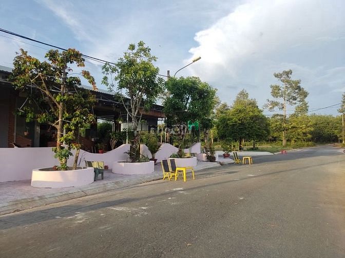 Hình ảnh Bán lỗ 861m2 đất gần Sân Bay Bình Dương. Giá 890 triệu