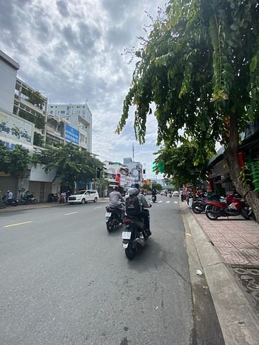 Hình ảnh Cho thuê căn góc 2MT 50D Nơ Trang Long Q Bình Thạnh .
