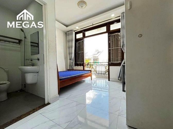 Hình ảnh Phòng bancol, Full nội thất chỉ còn một phòng