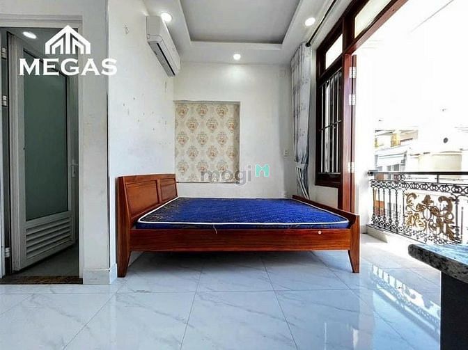 Hình ảnh Phòng bancol, Full nội thất chỉ còn một phòng