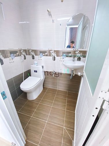 Hình ảnh Hệ thống Trang Chủ MB66.COM / Đăng Ký Tặng 66K mới 100% nằm trên đường cmt8 có cửa sổ lớn