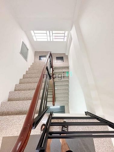 Hình ảnh Sát MẶT TIỀN TÔ HIẾN THÀNH hẻm XE HƠI tránh 4 TẦNG 50m2, 5PN hơn 5 tỷ