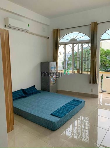 Hình ảnh Cho thuê phòng full Nội Thất bancon Lê Quang Định