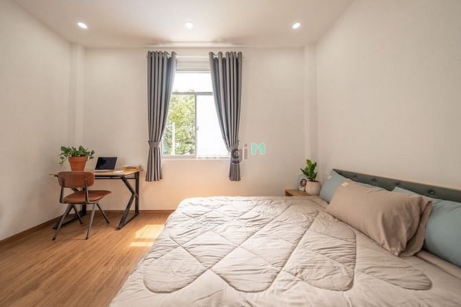 Hình ảnh 🎉🎉Studio Sàn Gỗ Bếp Xa Giường 2 Cửa Sổ Bao Thoáng Mát
