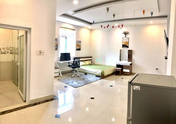 Hình ảnh Trống sẵn studio CỬA SỔ TO cho nuôi pet, gần sân bay Tân Bình