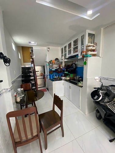 Hình ảnh Bán gấp  nhà thoại ngọc hầu -tân phú