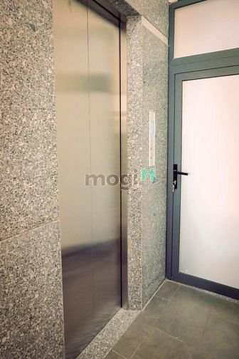 Hình ảnh Bán gấp nhà MTKD LẠC LONG QUÂN- Tân Bình -75m2