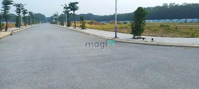 Hình ảnh Bán đất cạnh chợ Chánh Lưu Bến Cát, cách ĐT 741 chỉ 800m, dt 90m2,shr