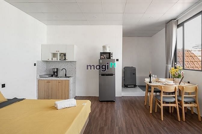 Hình ảnh Studio cửa sổ thoáng,sát bên sân bay Tân Sơn Nhất,nội thất cao cấp mới