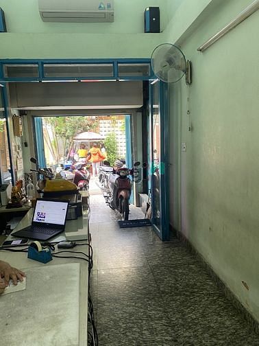 Hình ảnh Bán gấp nhà đường 3 tháng 2 - 54m2