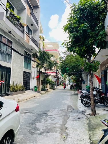 Hình ảnh Cho thuê nhà hẻm xe tải thông tứ phía 46/12A Tân Cảng, Bình Thạnh