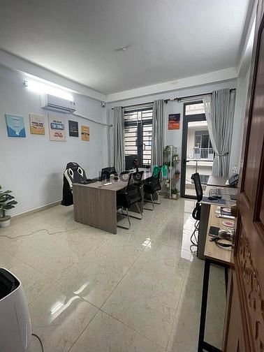 Hình ảnh Cho thuê nhà hẻm xe tải thông tứ phía 46/12A Tân Cảng, Bình Thạnh