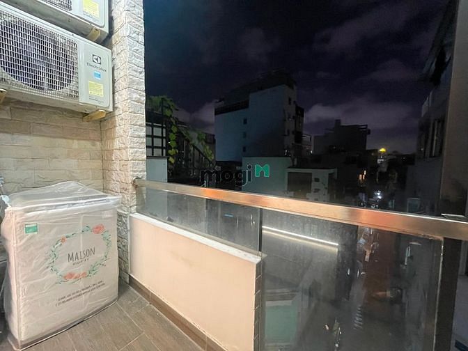 Hình ảnh Studio balcon đường Nguyễn Trãi quận 1 - gần đh Văn Lang, Bùi Viện