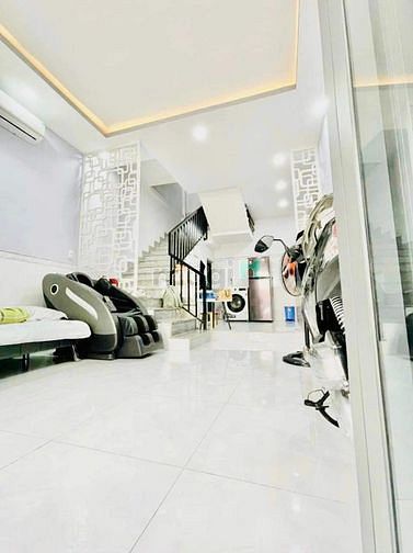 Hình ảnh BÁN LỖ NHÀ ĐẸP SHR Bến Phú Định 44m2 giá 1tỷ590 FULL NT HXH T.lượng
