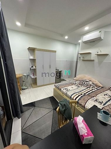 Hình ảnh Cho Thuê CHDV Full Nội Thất Cao Cấp Đường D1 Bình Thạnh 30m2