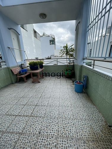 Hình ảnh Bán nhà trung tâm q6 HXH  42m2