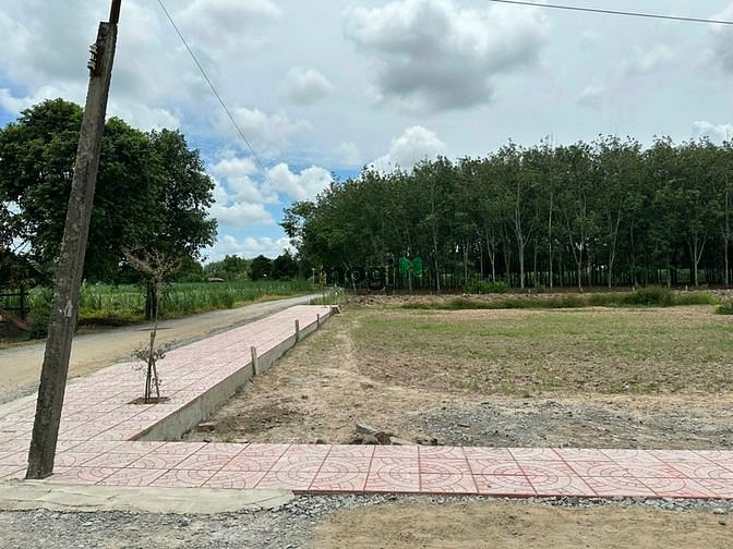 Hình ảnh Cần bán lô đất thổ cư đầy đủ tại Gò Dầu - Tây Ninh