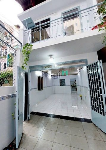 Hình ảnh Cho thuê nhà nguyên căn 151/1 Vũ Tùng, P.2, Bình Thạnh