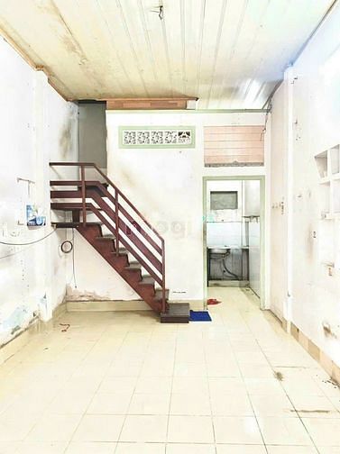 Hình ảnh Bán nhà mã lò gần chợ lê văn quới