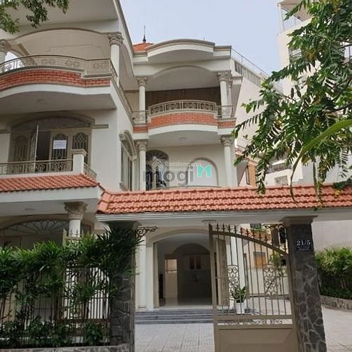 Hình ảnh Cho thuê biệt thự Phường Bình An Quận 2 DT 13.2x18m DTS 450m2 trệt 2L