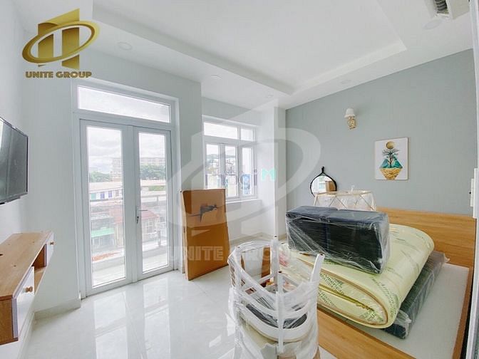 Hình ảnh Phòng đẹp ban công rộng siêu thoáng gần chợ Phạm Văn Hai Tân Bình
