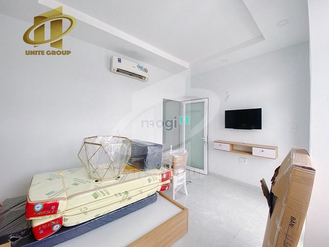 Hình ảnh Phòng đẹp ban công rộng siêu thoáng gần chợ Phạm Văn Hai Tân Bình