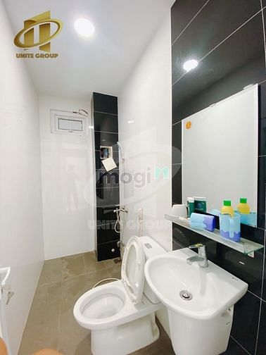 Hình ảnh Phòng đẹp ban công rộng siêu thoáng gần chợ Phạm Văn Hai Tân Bình