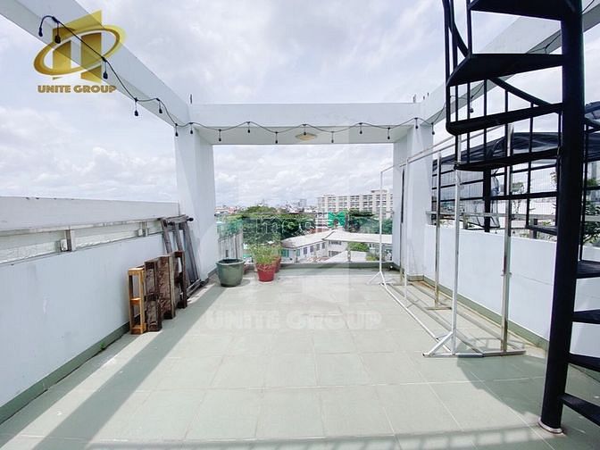 Hình ảnh Phòng đẹp ban công rộng siêu thoáng gần chợ Phạm Văn Hai Tân Bình