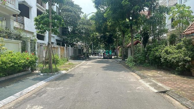 Hình ảnh Biệt thự xây thô 320m2 KĐT Việt Hưng - Lô góc 2 thoáng - Nhỉnh 30 tỷ