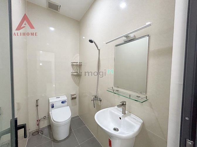 Hình ảnh Mb6623 nạp rút nhanh chóng Studio siêu thoáng_Mới 100%_Trần Bình Trọng_Lê Quang Định