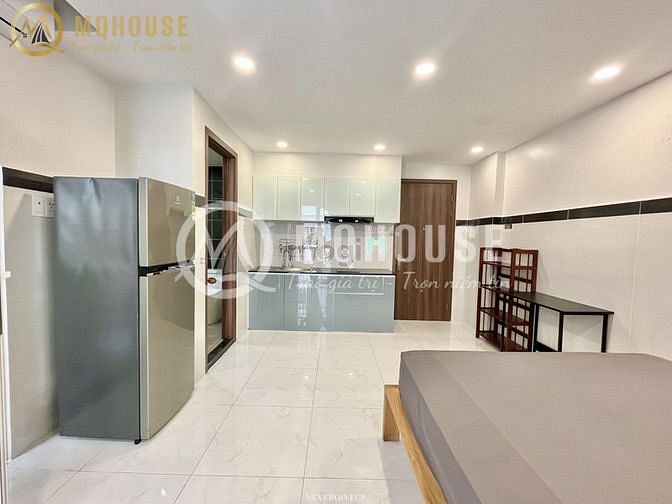 Hình ảnh Trống sẵn studio full nội thất_ Balcony gần vòng xoay Trần Não