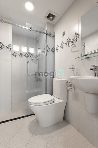 Hình ảnh Căn Hộ Studio, tách bếp, cửa sổ lớn, bancon, đường Lý Tự Trọng