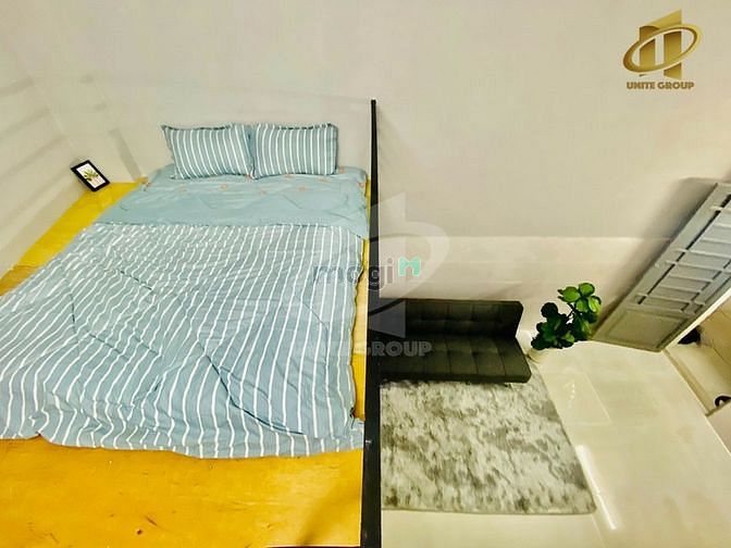 Hình ảnh Duplex đầy đủ tiện nghi có cửa sổ gần sân bay
