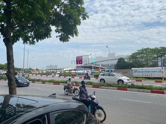 Hình ảnh Bán 200m2 mặt đường Cổ Linh - Đối diện Aeon Mall - Vị trí đỉnh cấp