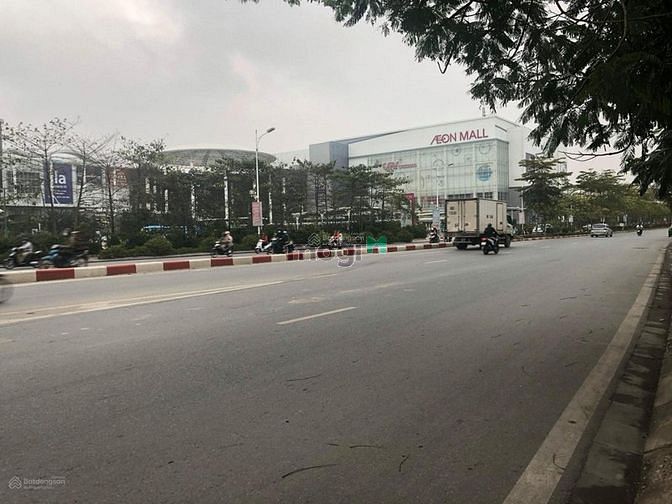Hình ảnh Bán 200m2 mặt đường Cổ Linh - Đối diện Aeon Mall - Vị trí đỉnh cấp