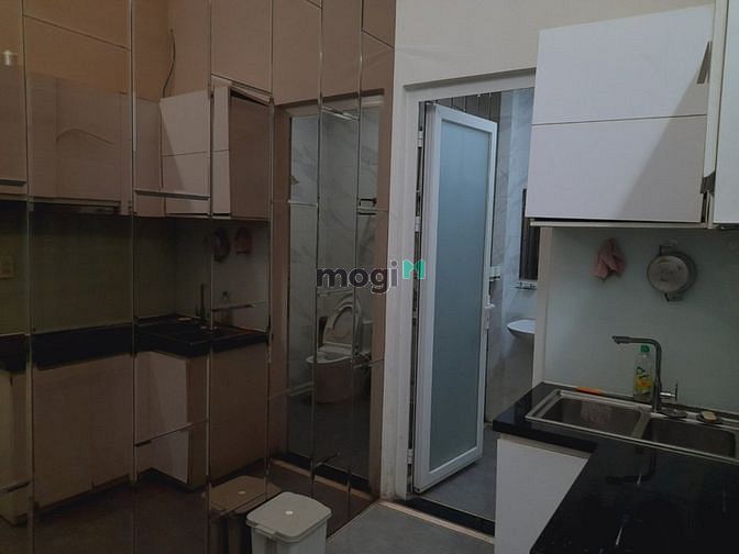 Hình ảnh Cho thuê nhà phố view hồ, full nội thất, đường 25m, giá 33tr/tháng