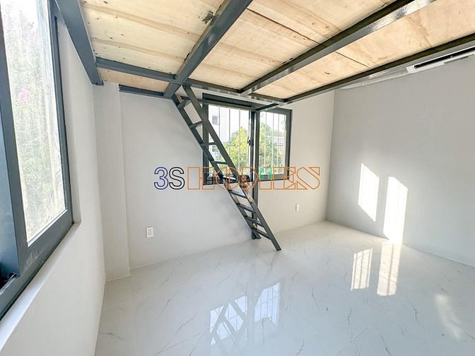 Hình ảnh Phòng Gác lửng Mới 100% _ Máy lạnh + Tủ lạnh_ Miễn phí giữ xe tháng