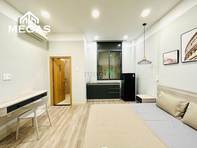 Hình ảnh Căn Hộ Tân Bình - Rộng 30m2 - Mới 100% - Full Nội Thất - ngay Cộng Hòa