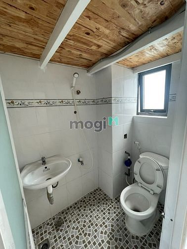 Hình ảnh Phòng Mới Xây Có Sẵn Nội Thất Gần Sân Bay TSN Tân Bình