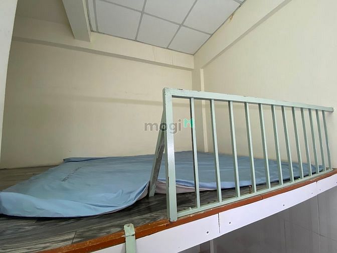 Hình ảnh 💥 Phòng Trọ Gác Lững 2m Có Máy Lạnh Ngay Sân Bay
