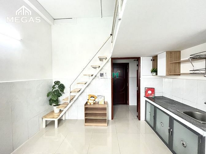 Hình ảnh Cho thuê CHDV dạng duplex - thang máy, hầm xe ngay Nguyễn Thị Định Q2